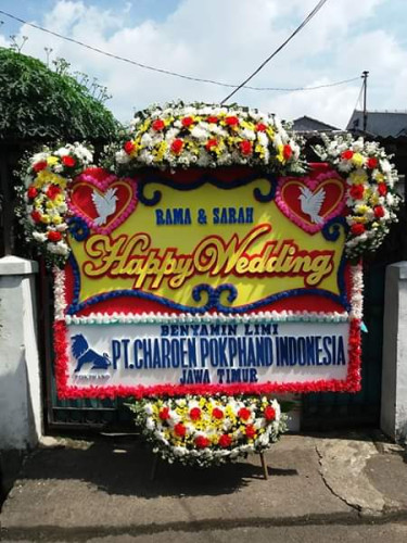 Karangan Bunga Pernikahan  di Sumba Timur